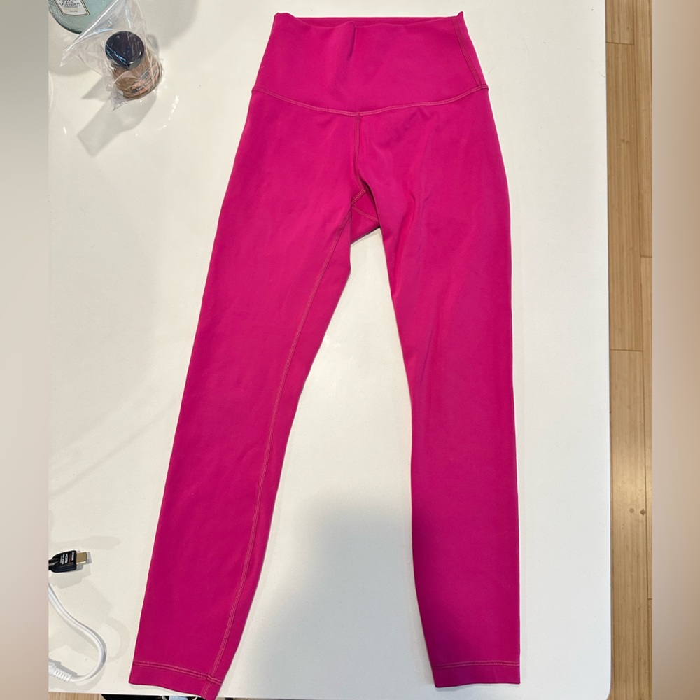 Lululemon Wunder Train High Rise 25” - Picture 4 of 4